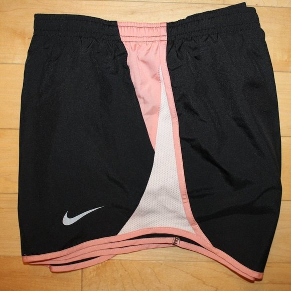 NWT NIKE WOMEN'S RUNNING SHORTS BLACK‎ PINK - Picture 1 of 4